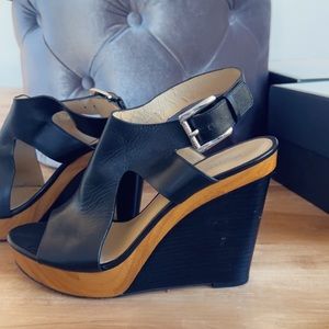 MICHAEL Michael Kors Wedge - size 10